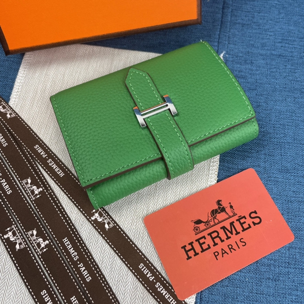 エルメス財布コピー側面デザイン